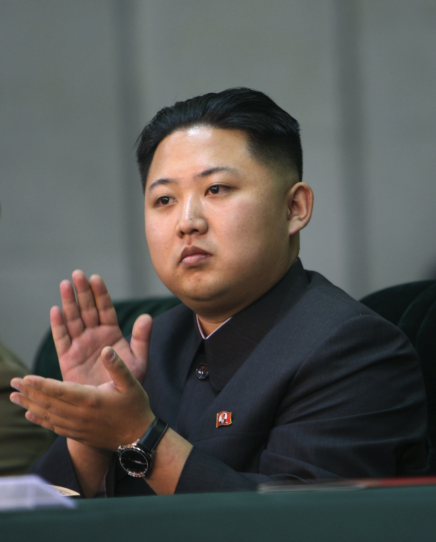 북한 김정은 국방위원회 제 1위원장의 모습.