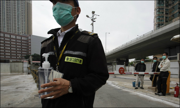홍콩에서는 독감으로 인한 사망자 수가 200명에 육박하고 있다.