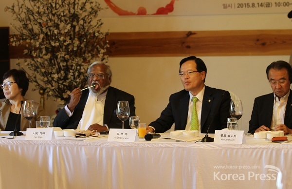 ‘2015 동아시아 평화 국제회의’가 14일 오전 국회에서 열렸다.