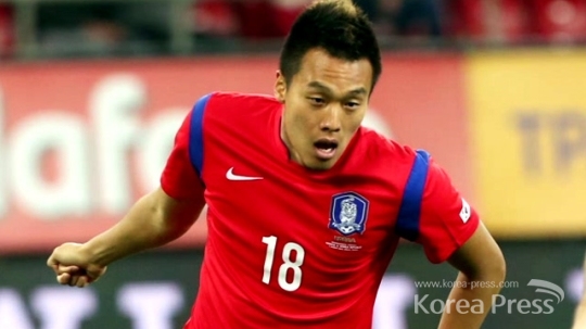 '러시아 월드컵 최종예선' 한국 vs 카타르, 3-2 역전승을 하였다. 특히 김신욱이 가장 큰 활약을 보였다.