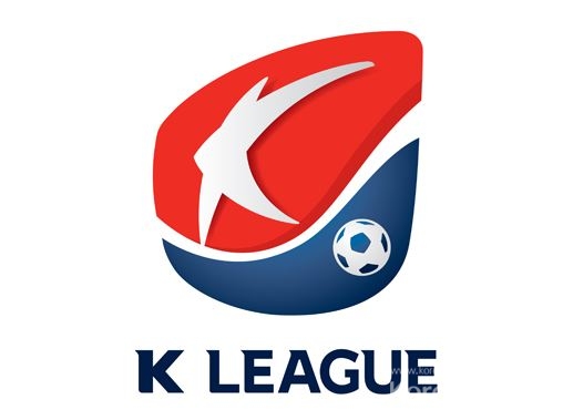 한국프로축구연맹(이하 연맹)은 오는 8일 오후 1시 30분 서울 서대문구 홍은동 그랜드힐튼호텔 컨벤션센터 컨벤션홀에서 2016 현대오일뱅크 K리그 대상 시상식을 개최한다.